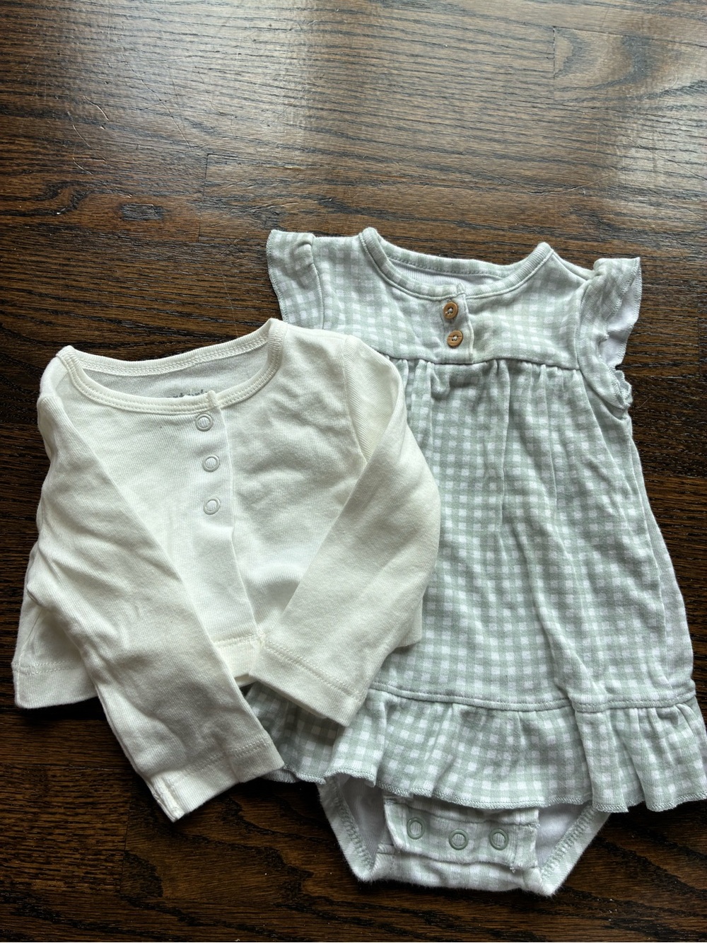 Baby Girl Outfits - Picture 4 of 7